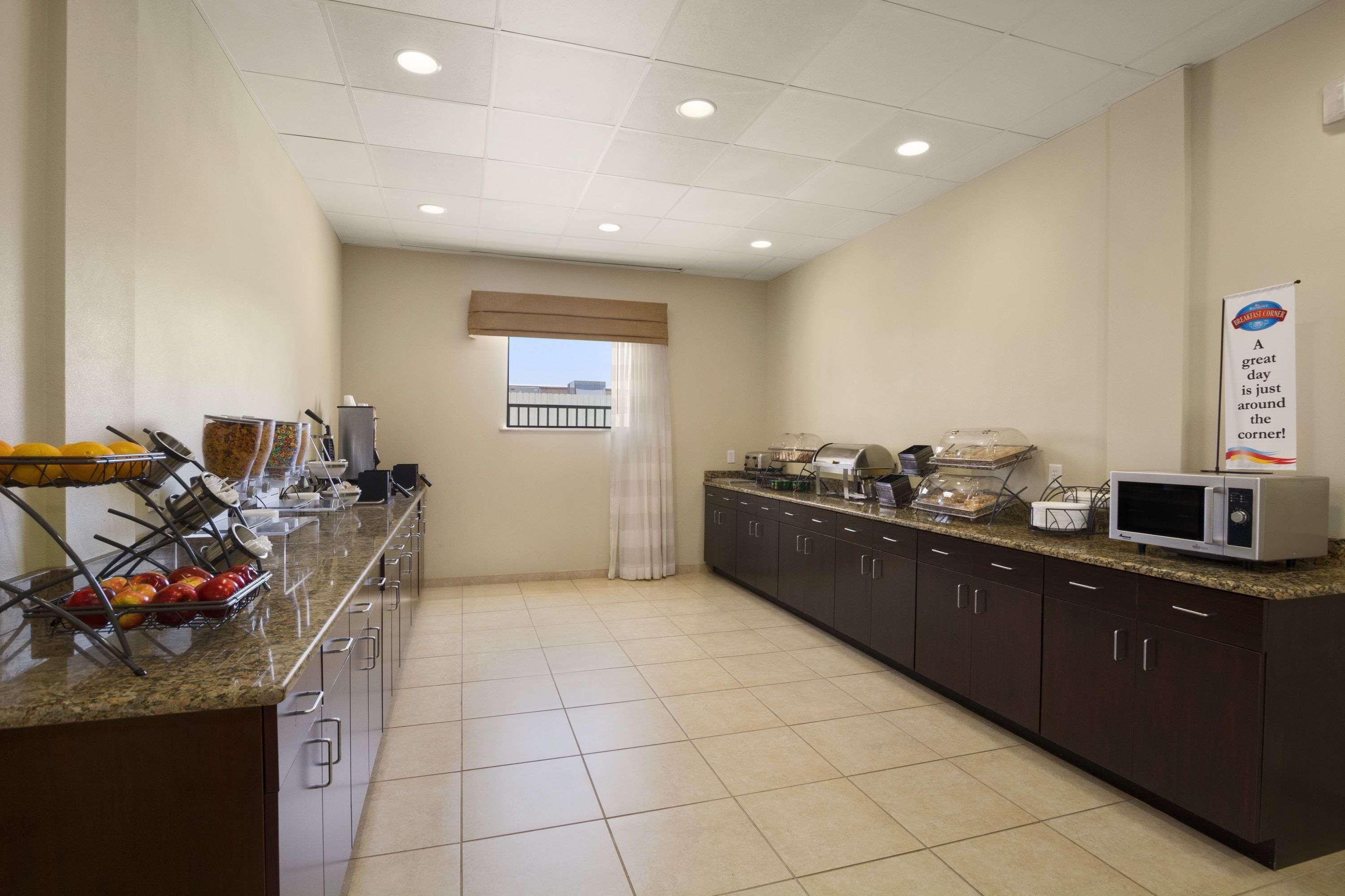 Petrostay Inn & Suites Cotulla Exteriér fotografie